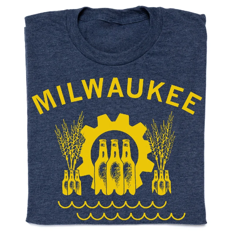 Women's Long-Sleeve BlouseMilwaukee: Cruising for a Brewsing