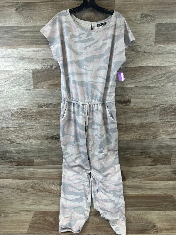 Women's Jumpsuits with Sweetheart CollarCamouflage Print Jumpsuit Clothes Mentor, Size M