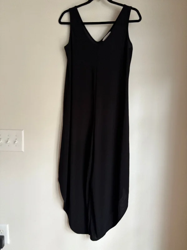 Women's Jumpsuits with Low CollarJumpsuit By Tash & Sophie In Black, Size: M