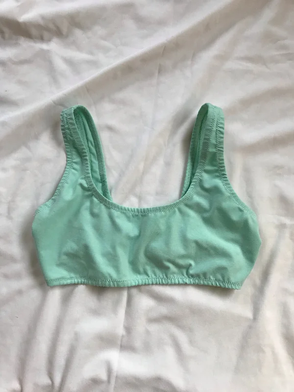 wireless bra with molded cupsEvelyn Bralette - Mint