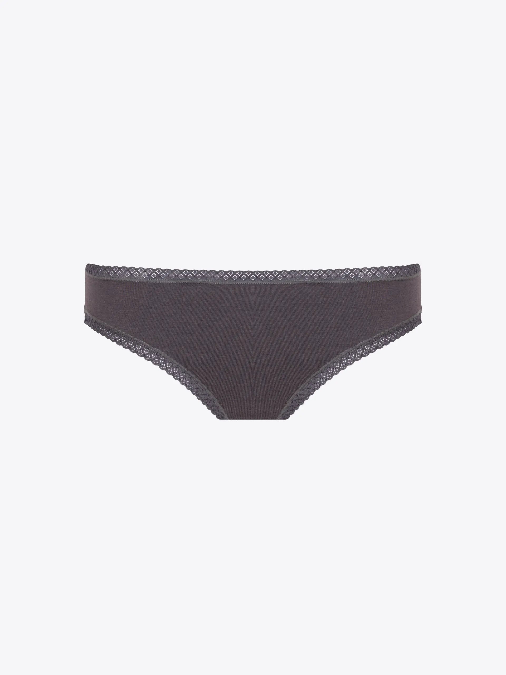 high-compression shapewear panties for a smooth silhouetteCiara Tai