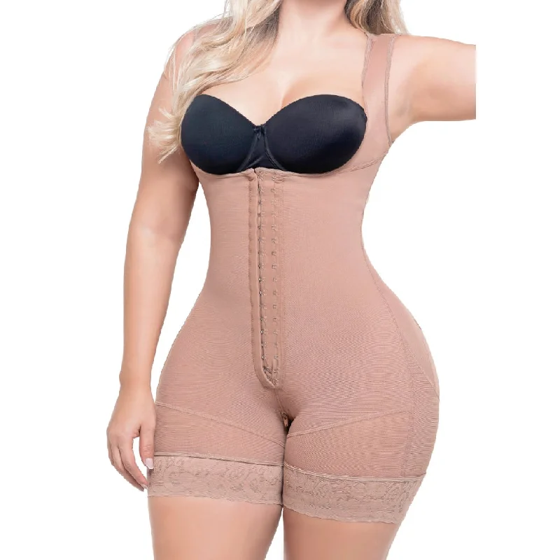 plus-size waist cincher with lace overlay211 - 1st Stage