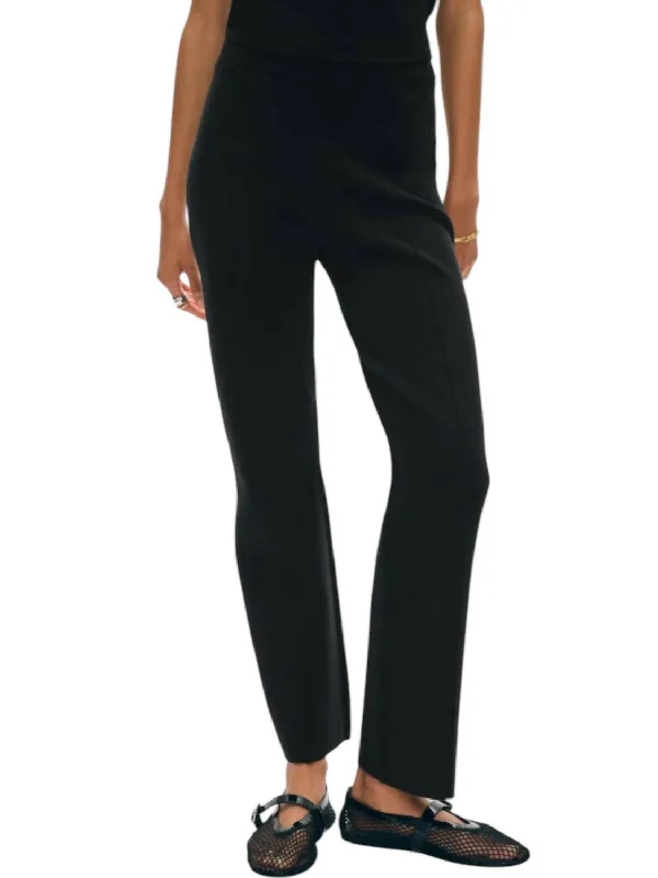 Women's Jodhpurs with Peter Pan CollarSuperfine Knit Kick Flare Pants In Black