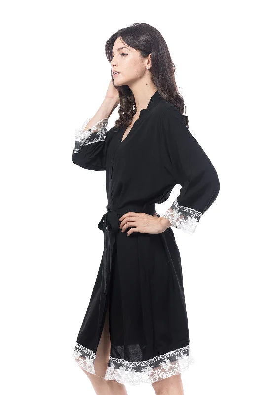 women's pajamas for those who cherish softnessCotton Lace Trim Robe Black