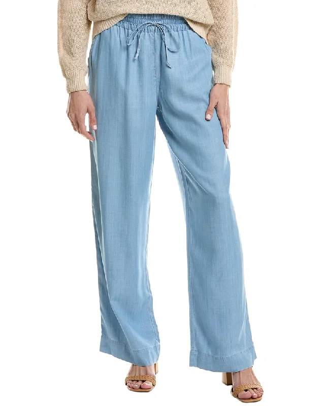 Women's Jodhpurs with Flared LegTommy Bahama Chambray All Day High-Rise Easy Pant