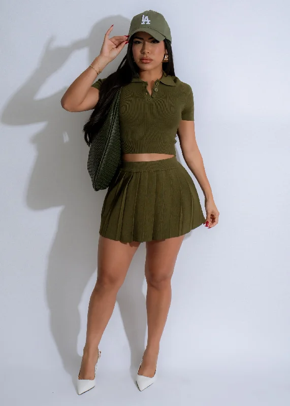 Simplicity Pleated Knit Skirt Set Green