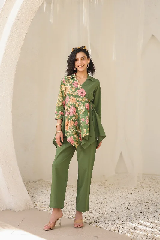 women's pajamas with a whimsical charmColour Block Olive Green Cotton Co-ord Set