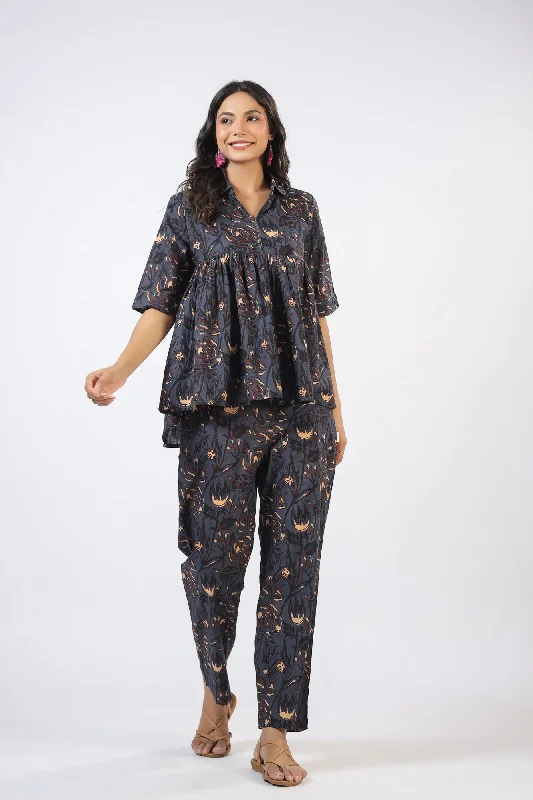 women's pajamas with hidden pocketsNightshade Rose Cotton Loungewear Top Set